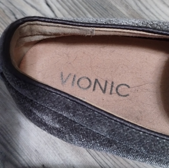 Vionic Women's Midi Holiday Tan Grey Lizard Velvet Size 8.5 - Picture 2 of 5